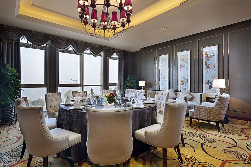 Crowne Plaza ZhenjiangRestaurant