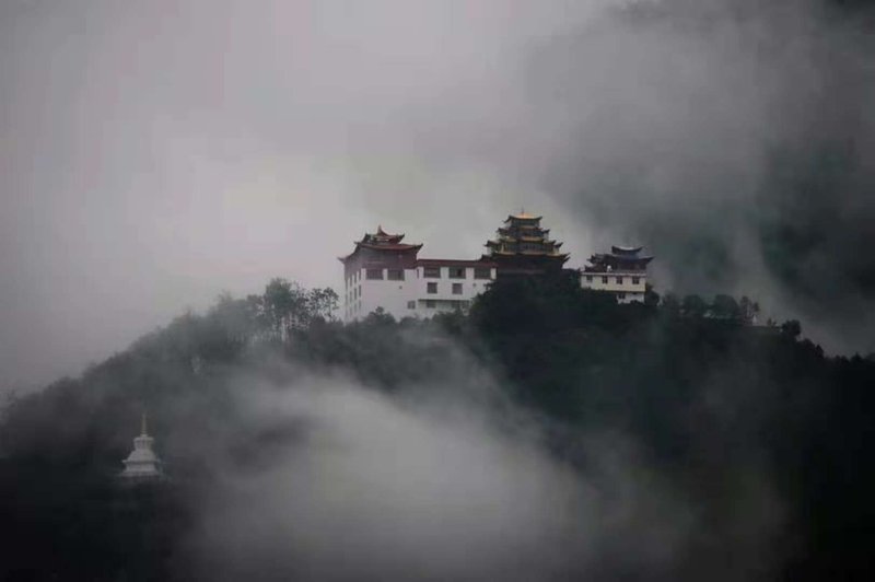 Siming Jingshe Hotel Over view