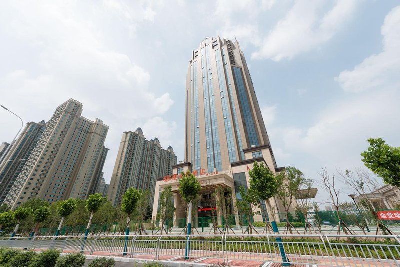 Vienna Hotel Zhengzhou Eighth Avenue storeOver view