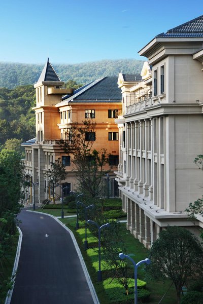 Jinlong International Hotel Over view