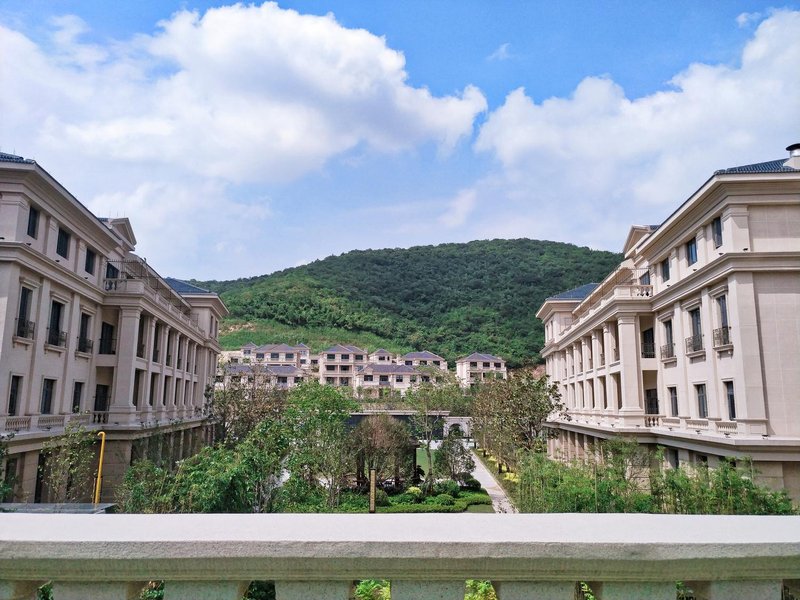 Jinlong International Hotel Over view