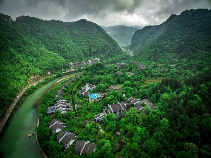 Harmona Resort & Spa Zhangjiajie over view