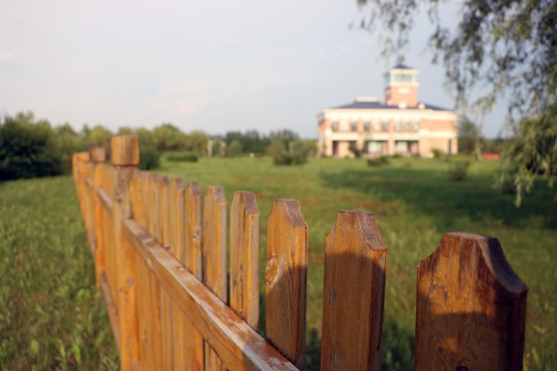 Swan Lake Farm Over view