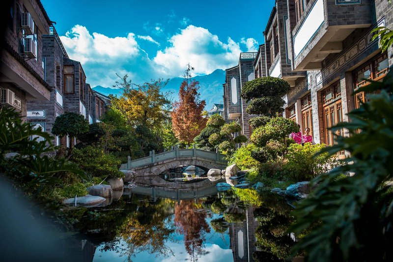 Tuyue Garden Hotel (Dali Ancient Town) Over view