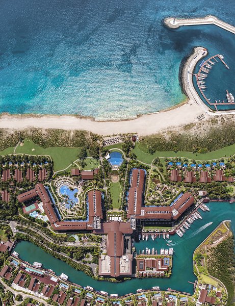 The St. Regis Sanya Yalong Bay Resort Over view