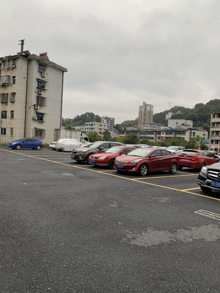 Jiande Milan Fashion Hotel Over view