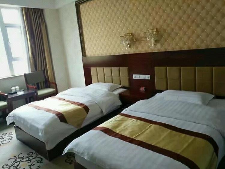 Yuanbao Hotel Guest Room