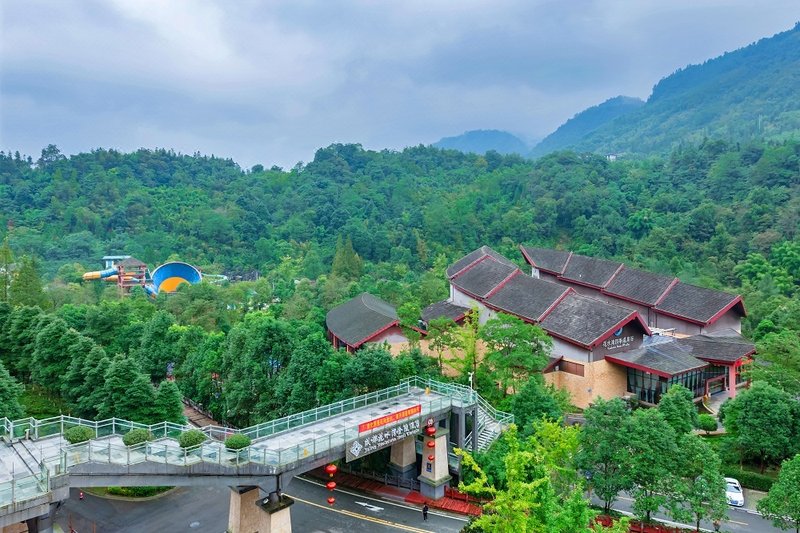 中铁花水湾温泉酒店(大邑店)外景图