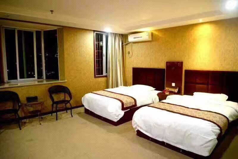 Oushang Business Hostel 客房