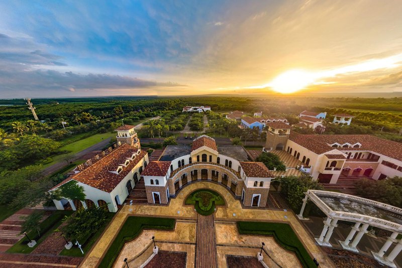 silver beach resort danzhou Over view