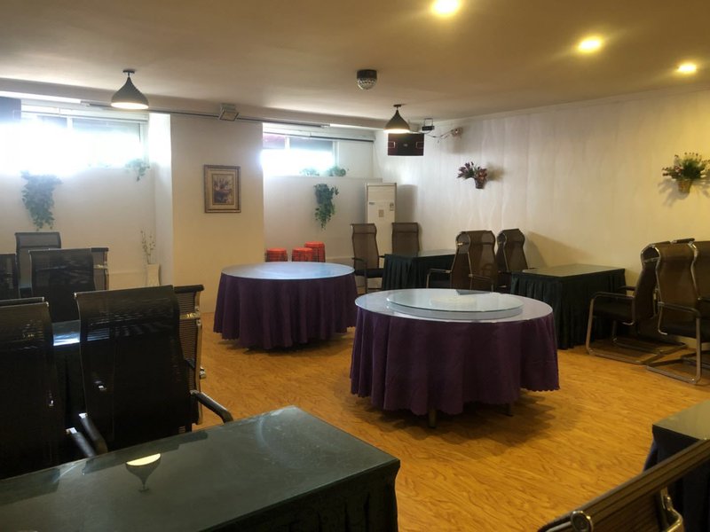 2015 Theme Hotel Taiyuan Pingyang Road Restaurant