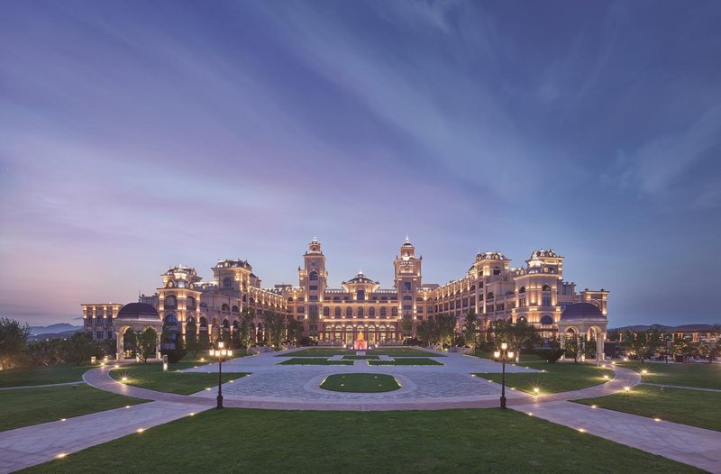 Hilton Dalian Golden Pebble Beach Resort over view