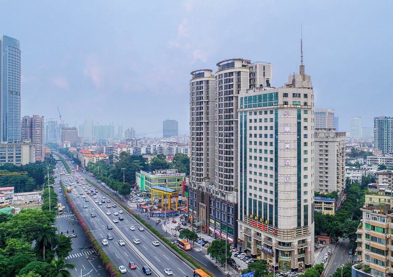 Lifu Hotel (Guangzhou Tianhe Park Huangpu Avenue Rundu)Over view