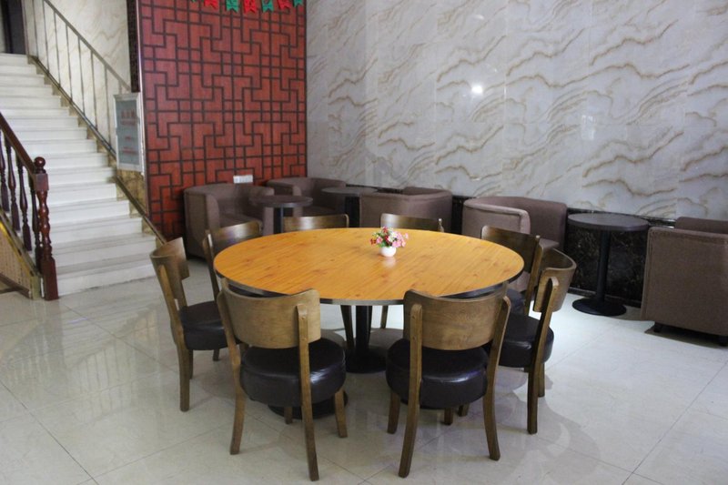 Wuhan Yinhe Business Hotel Restaurant