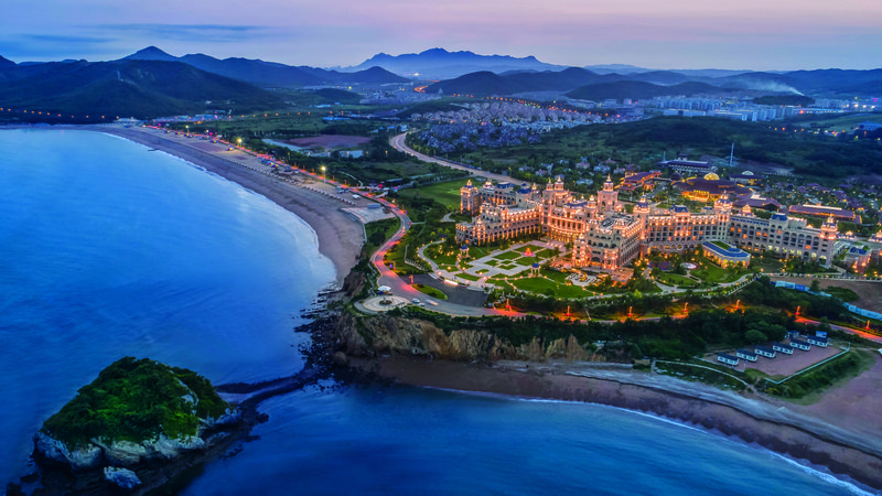 Hilton Dalian Golden Pebble Beach ResortOver view