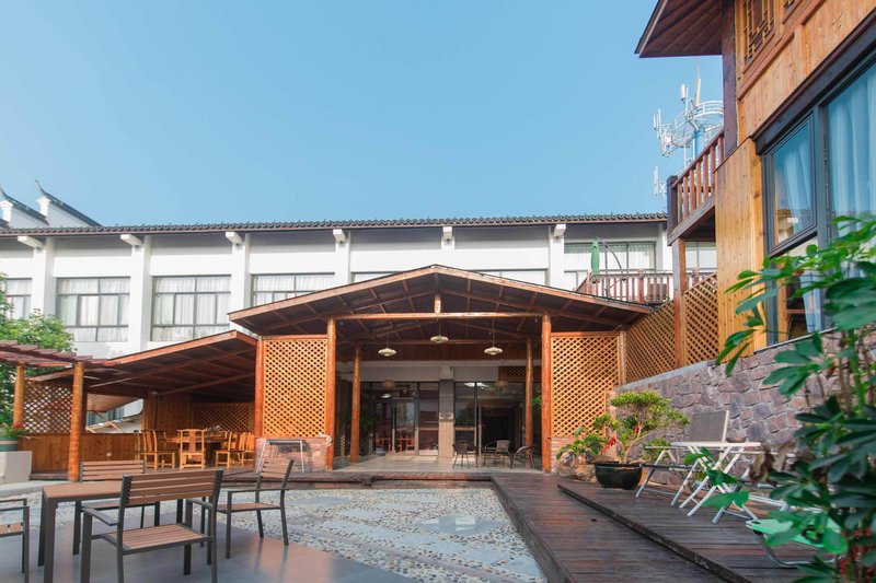 Muxinju InnOver view