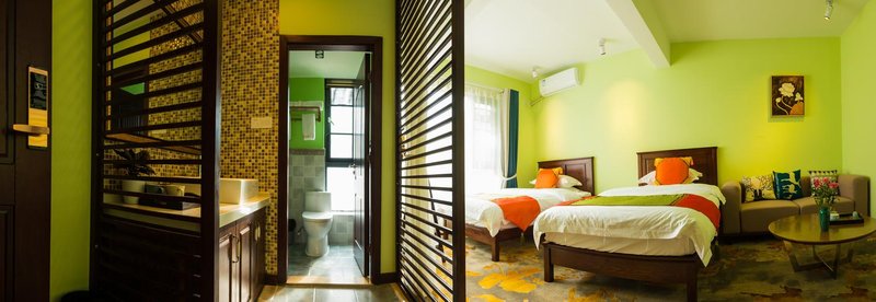 Dian Chi Lake VillaGuest Room