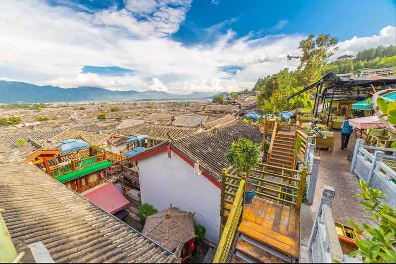 Leisure YueGuLou Inn Over view