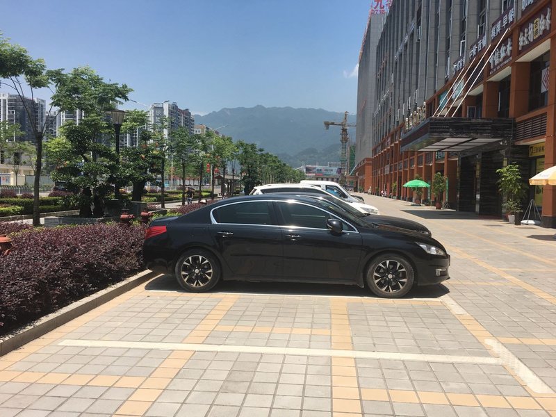 Guihuayuan Hotel Over view