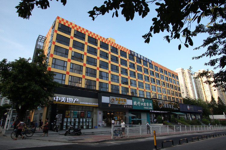 Yixin HotelOver view