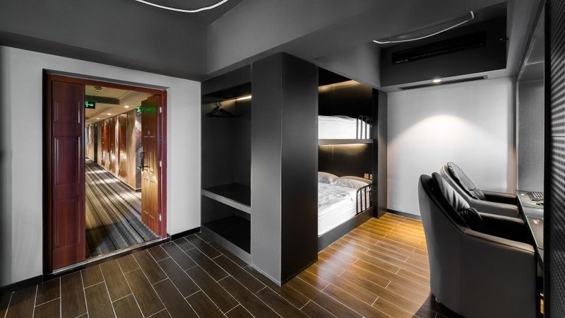 成都乐溢电竞公寓