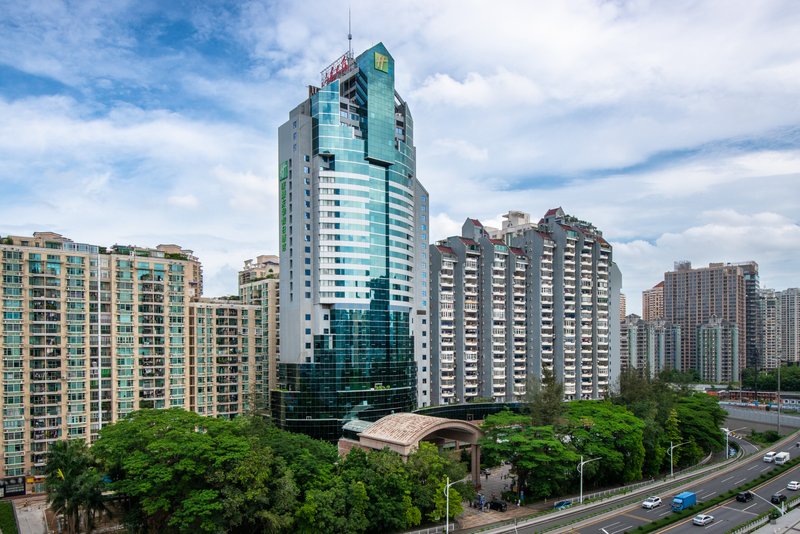 Holiday Inn Donghua Shenzhen over view