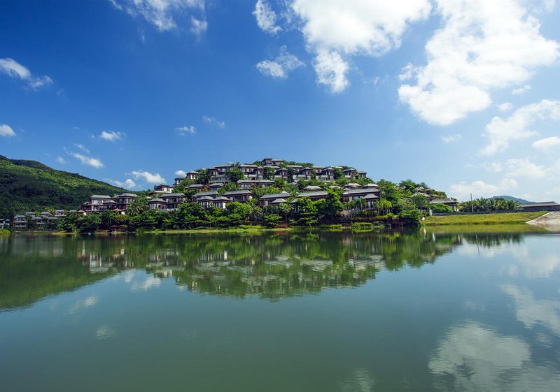 Naxiang Mountain Rainforest Resort Hotel Over view