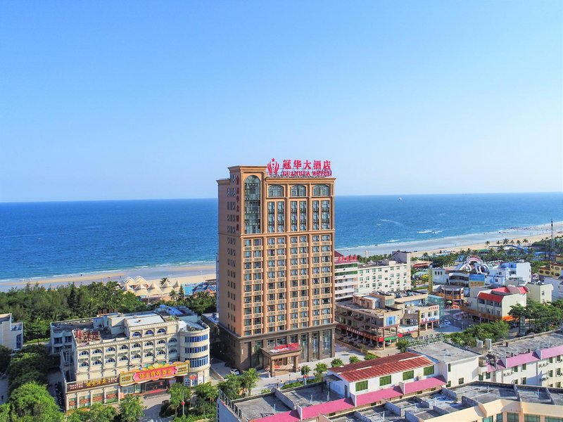 Guanhua Hotel (Hailing Island Poly silver beach Dajiaowan store) Over view