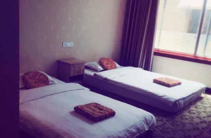 Baihe Business Hostel Guest Room