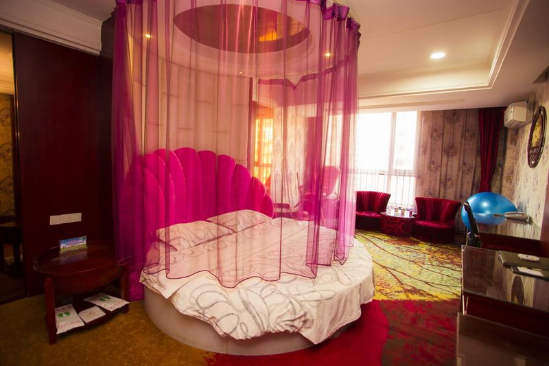 Delong HotelGuest Room