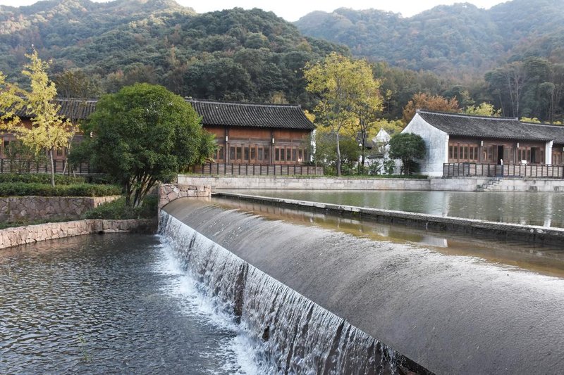 Ahn Luh Lanting Shaoxing Over view