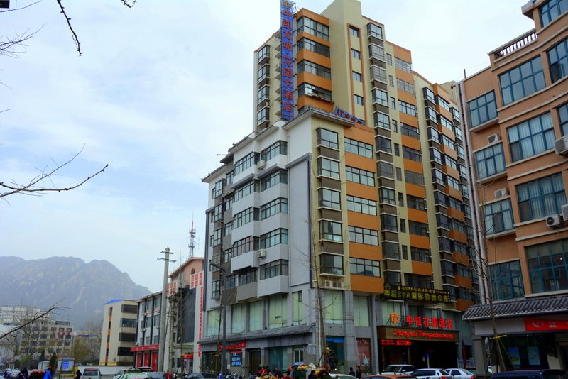 Huayuan HotelOver view