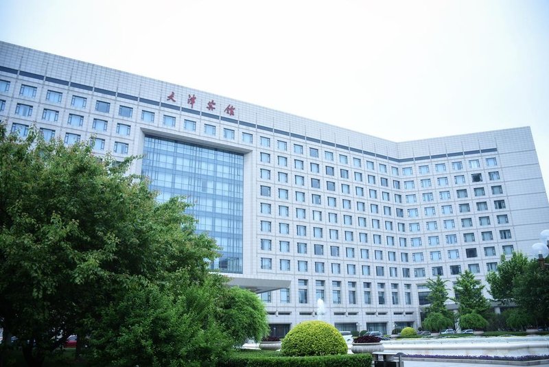 Renaissance Tianjin Lakeview Hotel Over view