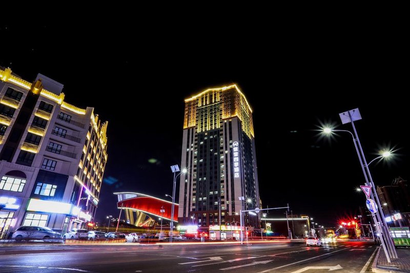 Seasons Ski Hotel Over view