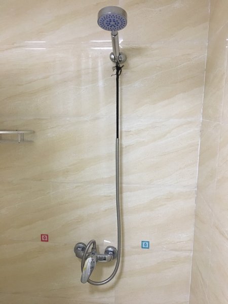 派酒店(重庆八公里地铁站交通大学店)