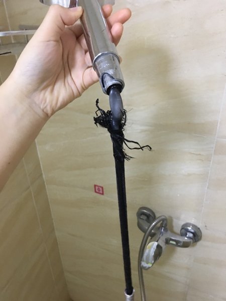 派酒店(重庆八公里地铁站交通大学店)