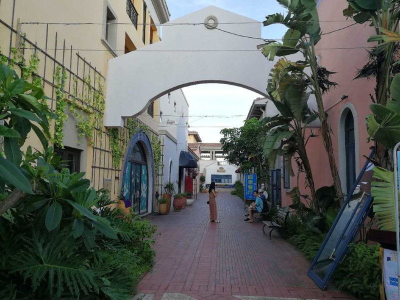 The Resort Apartments Huizhou Bay Over view