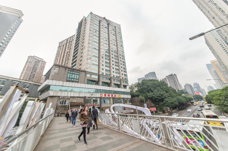 Feihong Boutique Hotel (Chongqing Guanyinqiao light rail Station store) Over view