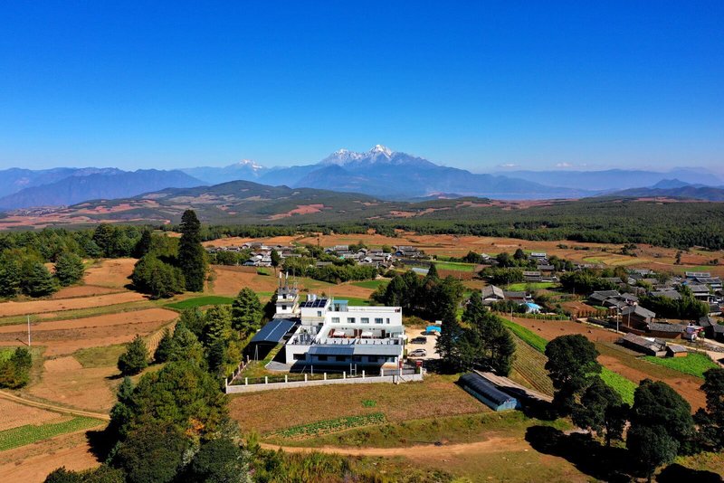 Gemini Astronomical ManorOver view