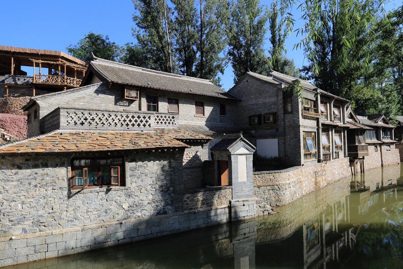 Qingcheng Inn Over view