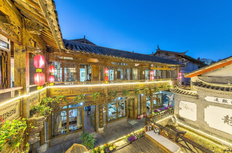 Sky Ocean Inn Lijiang Over view