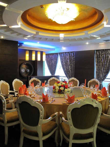 Xin Hua Hotel (Chongqing Jiefangbei) Restaurant