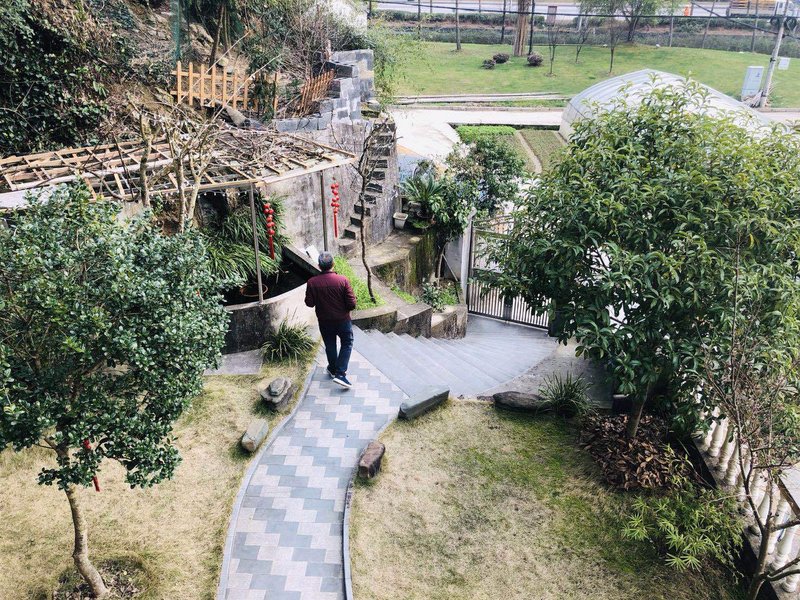 Kaihua Xiang Xi Inn Over view