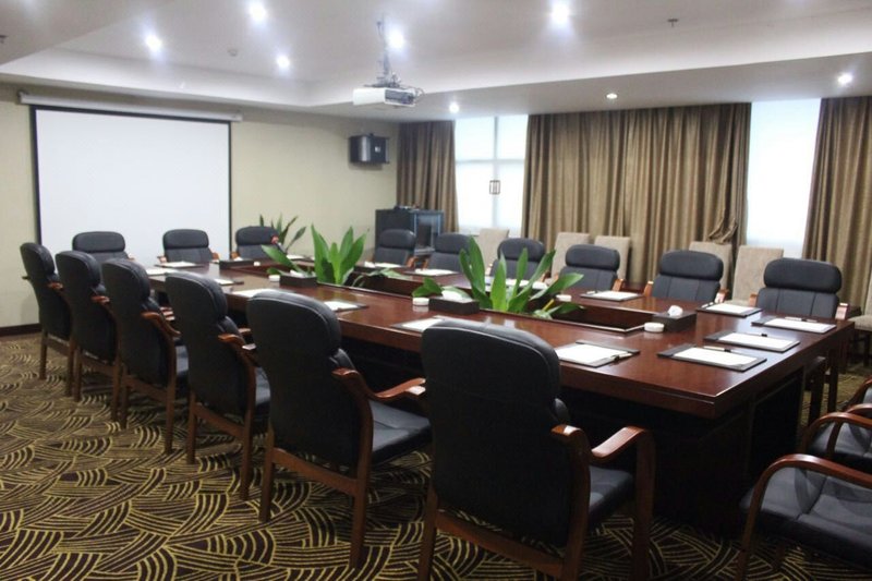 Shenlong Hotel meeting room