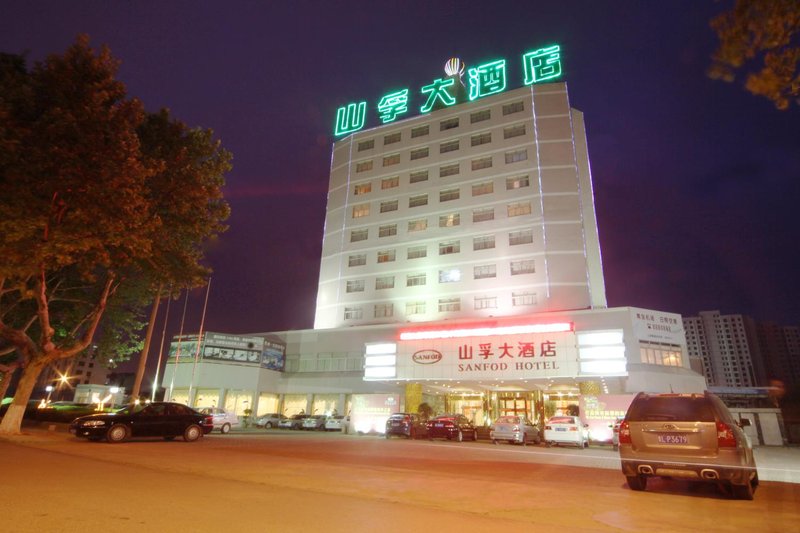 Sanfod Hotel over view