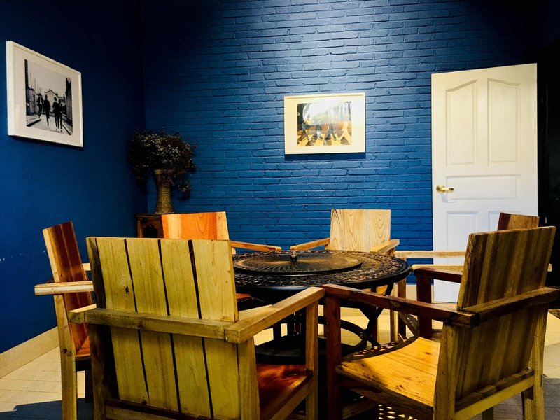 97 ROCK HOSTEL Restaurant