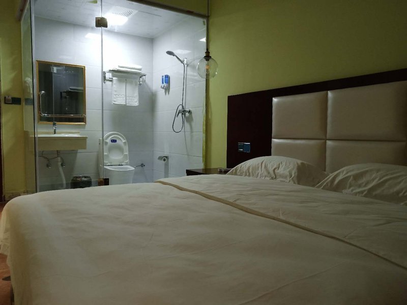 First Class HotelGuest Room