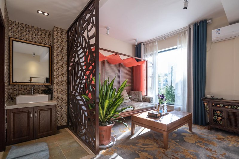 Dian Chi Lake VillaGuest Room