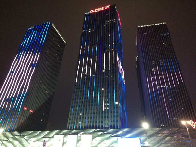 happy triumph hotelOver view