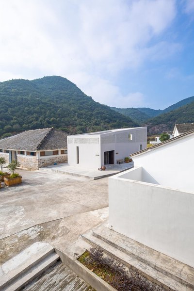 Miya Lost Villa Huchen Barn Resort Over view